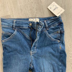 NEW WITH TAGS We the Free jeans - size 27